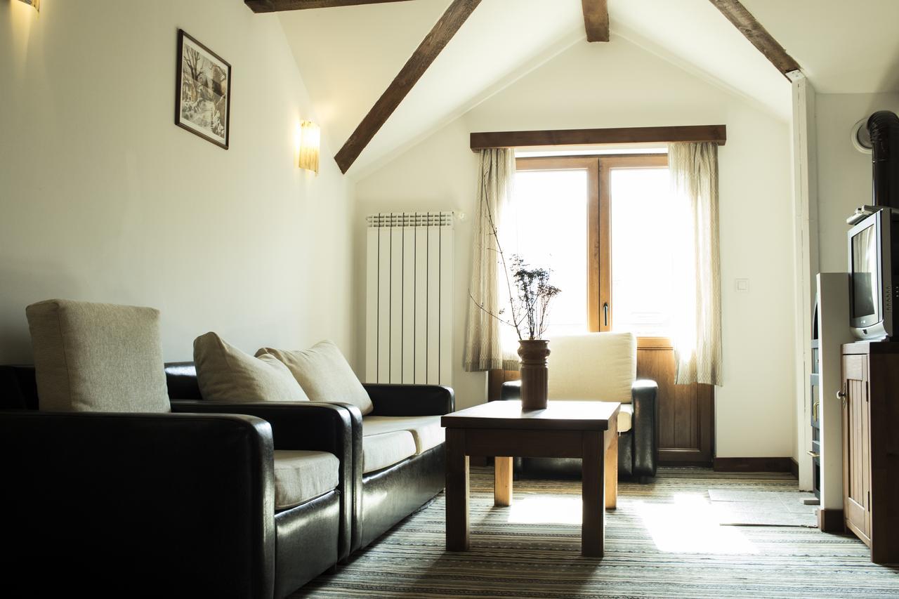 Boutique Hotel The White Pine Samokov Exterior foto
