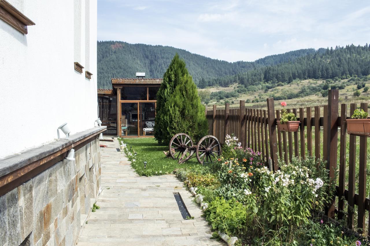 Boutique Hotel The White Pine Samokov Exterior foto