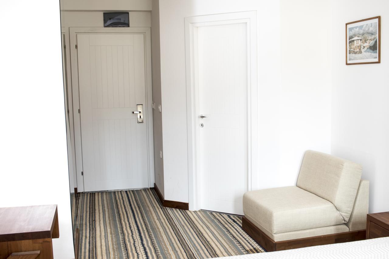 Boutique Hotel The White Pine Samokov Exterior foto
