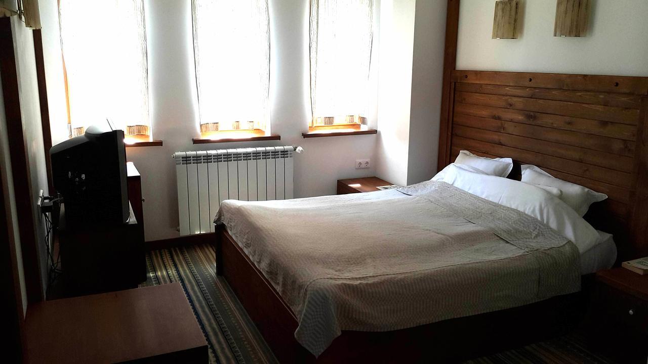 Boutique Hotel The White Pine Samokov Exterior foto